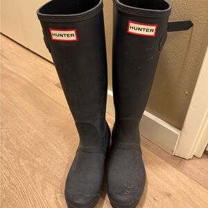 Hunter Black Rain Boots - like new
